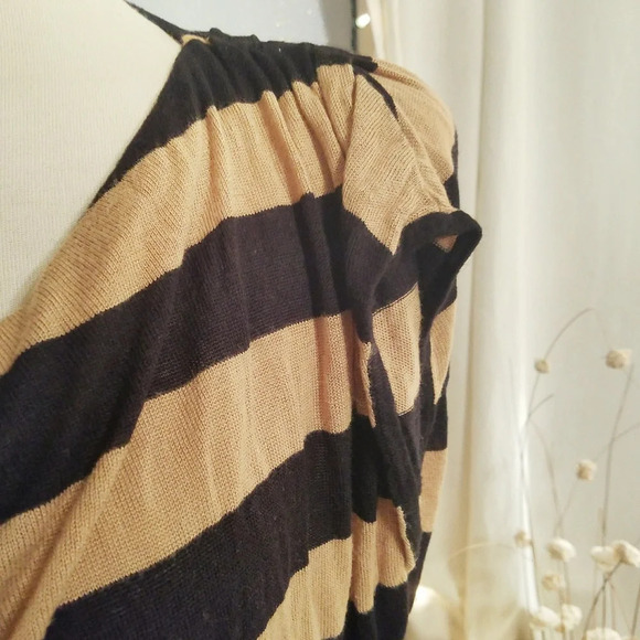°Express Stretch Dress / Striped Cowl Neck / Black & Tan / Medium - Picture 2 of 5
